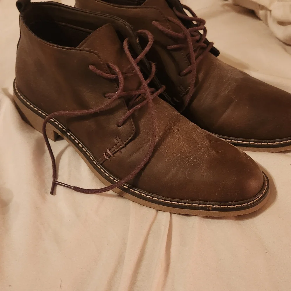 Brand new pair of Goodfellow ankle boots, MENS SIZE 10 COLOR BROWN, LIKE NEW - Picture 1 of 5